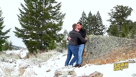 Cabin Fever Ignites: Raw, Lustful Threesome with Dean Malcolm – GayXXX