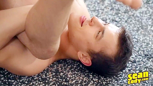 Robbie Aydens Fiery Rear Pounded Raw - GayXXX