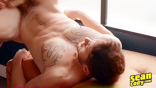 Sweat-Soaked Studs: Lanes Steamy Gym Session Leads to a Thirsty, Hungry Hookup – GayXXX