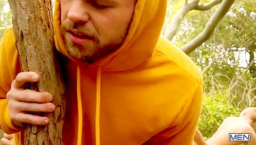 Steamy Forest Frenzy: Max Wilde Tyler Wolfs Hot Ass Playtime Escapade – GayXXX 18+