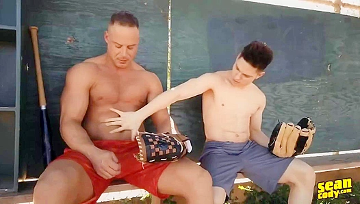 Steamy Swing and Sweat: Jack Rileys Infield Romp with a Hung Stud - GayPornFun 18+
