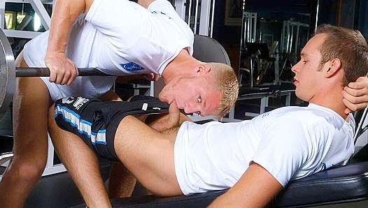Gavins Muscular Form Sculpted by Devin, Finishes with a Facial Dousing