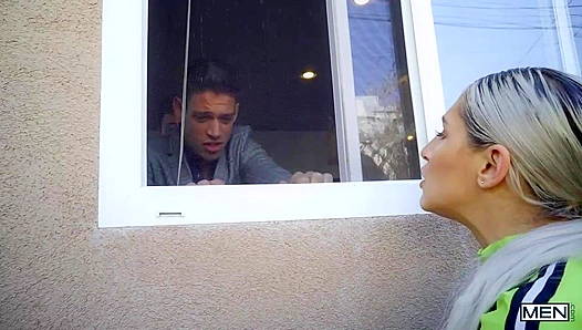 Michael Devours JJs Inexperienced Bubble Butt in Steamy Rent Control Hookup