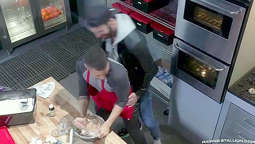 Steamy Kitchen Threesome: Beaux Banks Devours Romeos Thick Cock as Both Men Get Pounded –