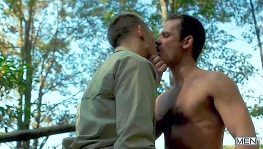 Deep Throating Under the Stars: Rivers Hungry Hole Takes Wild Raw Cock – Outdoor Gay Sex