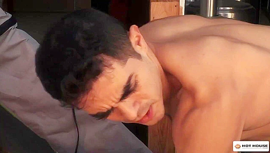 Arad Winwin Takes Cazden Hunter for a Raw, Unbridled Bareback Ride Filled with Pure Gay