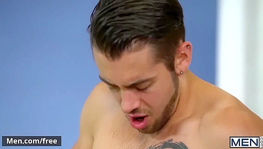 Steamy Journalist Gets Thoroughly Pounded by Dantes Hung Thigh Master – GayXXX Anal