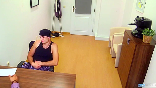 Wild Amateur Raunch: Raw, Sloppy Blowjob Leads to Furious, Dirty Floor Pound – 18+