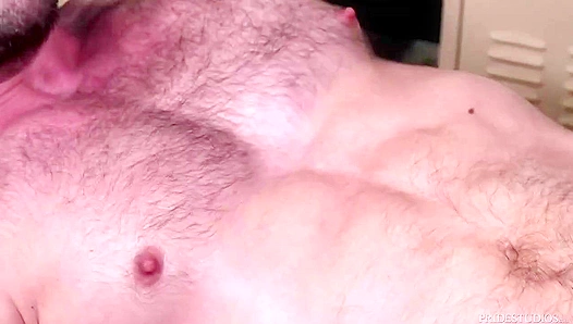Bears Unleashed: Rugged Mike Chandlers Locker Room Raw anal Rampage