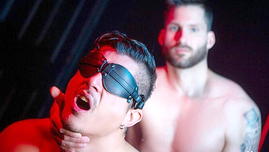 Steamy Bareback Bromance: Logan Styles Rocky Vallartas Raw, Passionate Workout Session –