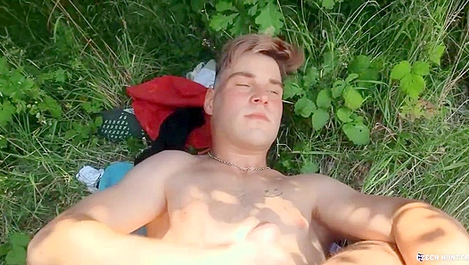 Amateur Boy Gets Stuffed Under Natures Cover by Thick Dick – XXXGay