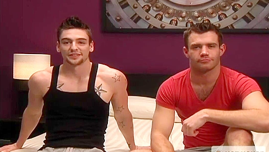 Retro Rampage: Johnny Torque Trent Locke Unleash Raw Lust in Classic Bedroom Brawl –