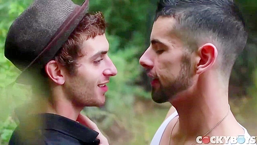 Spine-Chilling Slobber Session: Arnaud Christians Sinfully Sexy Oral Thrills – GayXXX 18+