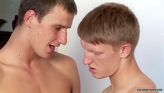 Benjamin Dunn Steve Weavers Steamy Encounter: Deep Rimming, Fingers Face-Fucking
