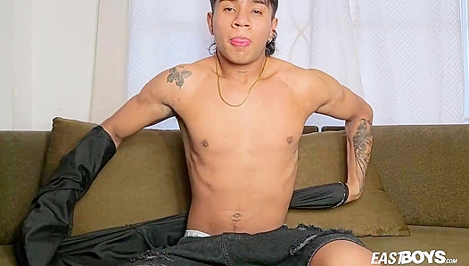 Liams Tight Hole Consumed by Thick Cock Fervor – EastBoys 18+