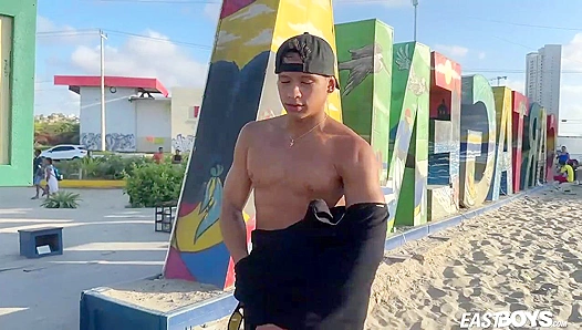 Ripped Titan Damond Brown Struts His Stuff Exclusively on EastBoys 18+