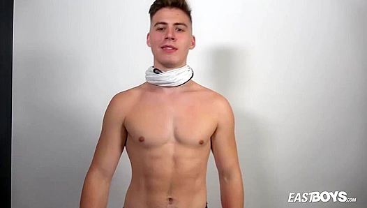 Ripped Glory Unleashed: Jonathan Hicks Struts His Chiseled, Brawny Body – EastBoys