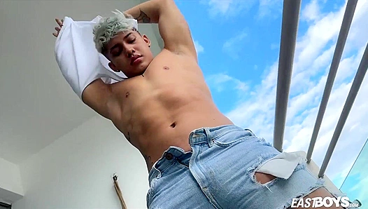EastBoys 18+: Wild Throb, Every Second Counts - Riding That Hard Jerk