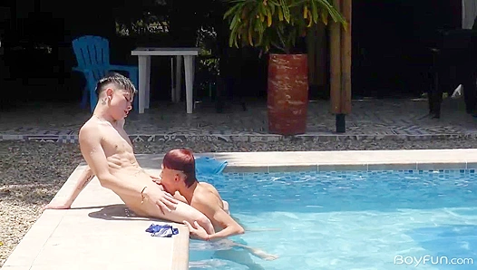 Sizzling Poolside Threesome: Jackson, Perceo Junior Jones Dive into Steamy Gay Twink