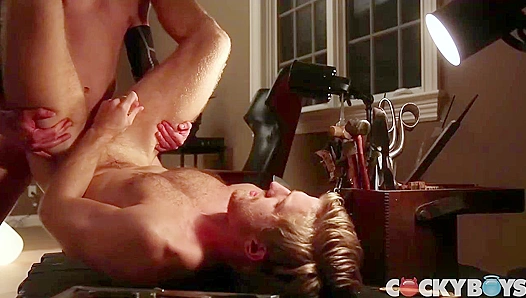 Tayte Hansons Steamy Gay Thrill Ride: Raw Passion Ignites - CockyBoys 18+