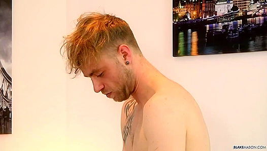 Steamy Threesome Frenzy: Blake Mason, Xander Ellis and Lucas Arts Engage in Lewd Gay Orgy