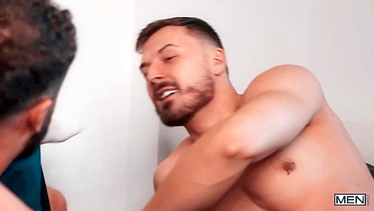 Muscle Studs Sizzling Threesome: Malik Gets Down and Dirty with Two Hung Beefcakes –