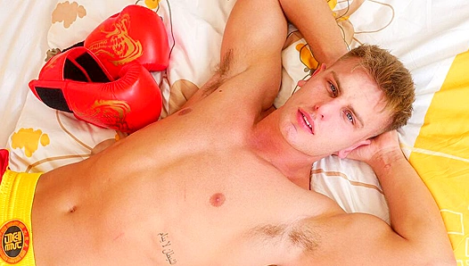 Callum Deans Explosive Orgasm: Thick Creamy Load Pulses Out in Overwhelming Throb