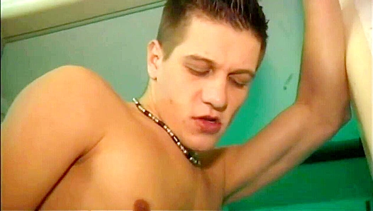 Sams Steamy Raw Public Encounter - Exposing the Thrills of Outdoors Sex – GayXXX