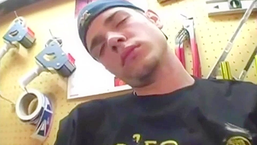 Codys Flesh-Hungry Fantasies: Wanking to Steamy Underwear – GayPrideX