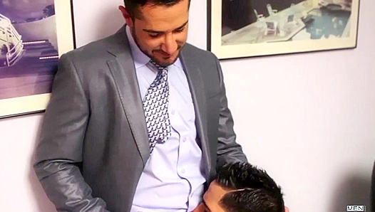 Steamy Office Rendezvous: Monroe DiMaggios Fiery Anal Threesome – 18+