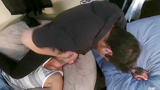 Bobby Clark Parker London Goes Wild: Steamy Roommate Hookup Ignites Deep Anal Passion