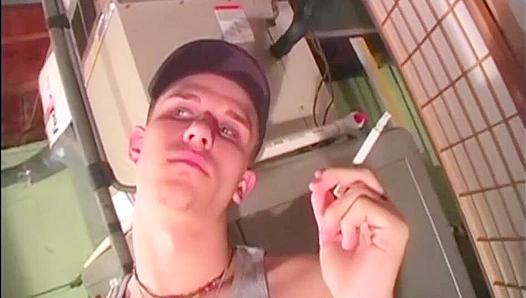 Devon Scotts Deep-Throating Frenzy: Massive Load Ensues – BoyzParty