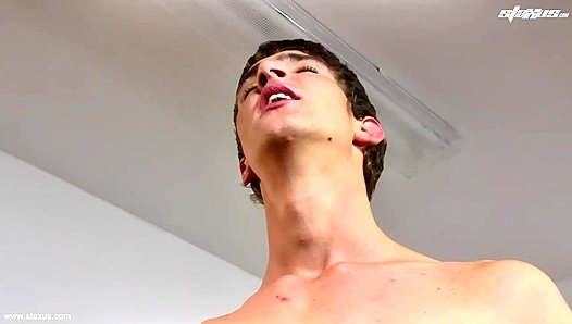 Steamy Soccer Twink Threesome: Chad Carl Sucks, Fus Gapes in Raw XXX Action – FreshMeat