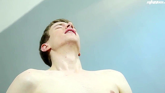 Kamyk Walker vs Milan Sharp: Steamy Twink Rivalry - Who Dominates