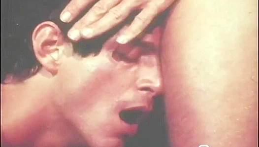 Steamy Vintage Encounter: Mac Turner and Josh Kincaid Seduce Eric Nolte – Falcon Studios