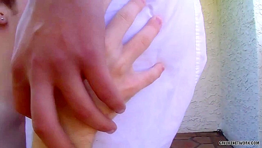 Sultry Sun-Kissed Threesome: Austin Kelans Outdoor Romp with a Horny Young Bottom –