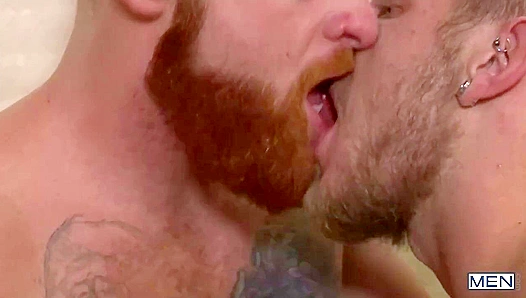 Bennett Jaxon Ignites Passionate Gay Threeway Orgy in Sizzling Bedsheets – GodsOfMen