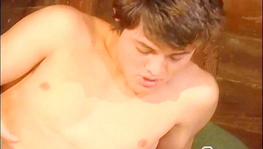 Eryk Elliott Rocco DeNiro Join Jeremy Jordan for Steamy MMG Threesome Action - Falcon