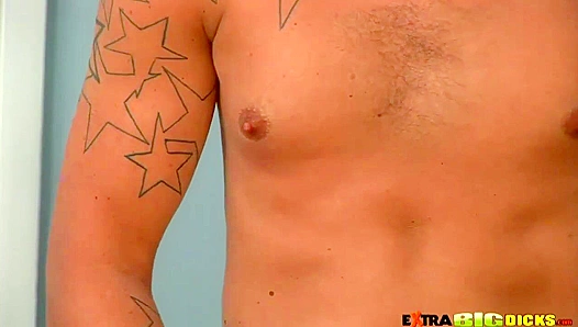 Seth Hauss Face Drenched in Thick Creamy Spunk - XtremeDickAction