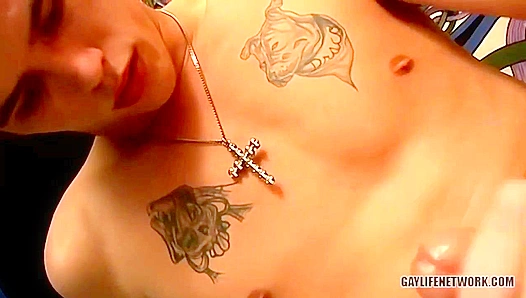 Twinks Mind Blown, Unleashing Thick Spunk Across His Cheeks – Lollipop Twinks
