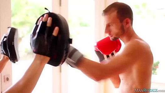Muscle-Bound Heat: Antonio Jeffreys Steamy Workout Hookup – TinyGays 18+