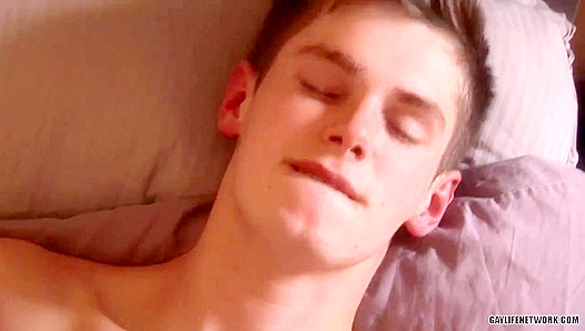 Chad Frost Takes the Ride of His Life as Trace Goes Deep Inside – GayAnalFrenzy