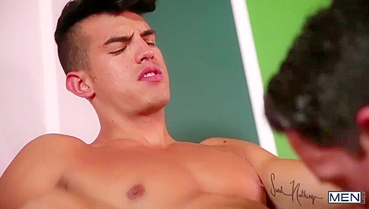 Riding Leos Tight Latina Hole: Tobias Takes It Deep – XXX