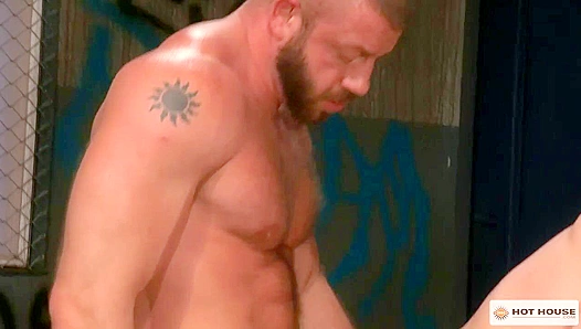 Raw, Hung Men Go Hard Inside: Drake Fucks Hunter Till They Shoot – Hot House