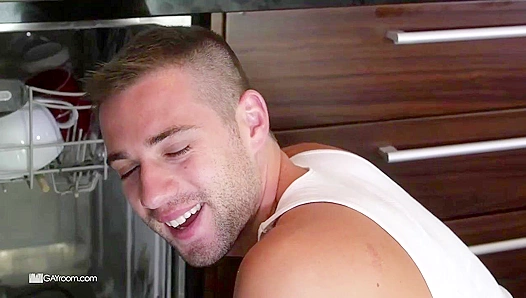 Dylan Knight Craves Raw Anal Thrills with Peter Fields – GayXXX