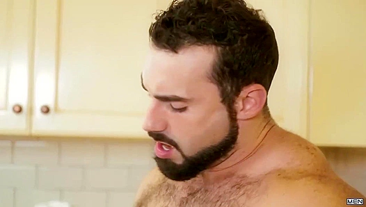 Jaxton Wheeler Claims Jacob Petersons Tight Hole in Gay Anal Debut - Straight2Gay