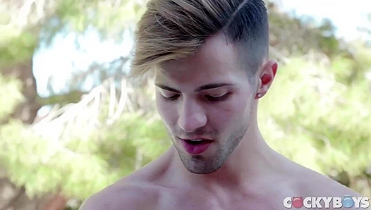 Steamy Poolside Threesome: Casey, Josh, Sean Get Down n Dirty – CockyBoys
