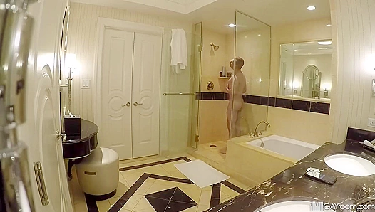 Sultry Shower Seduction: Blake Elis Sizzling Wet Affair – 18+