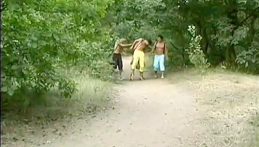 Samuel Hoffman and Johnny Hunters Scorching Outdoor Hookup – Sizzling Gay Threeway