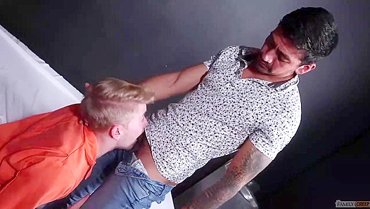 Steamy Threeway Bareback Action: Ant Vega, Zak Andrews Go Raw at Home – 18+